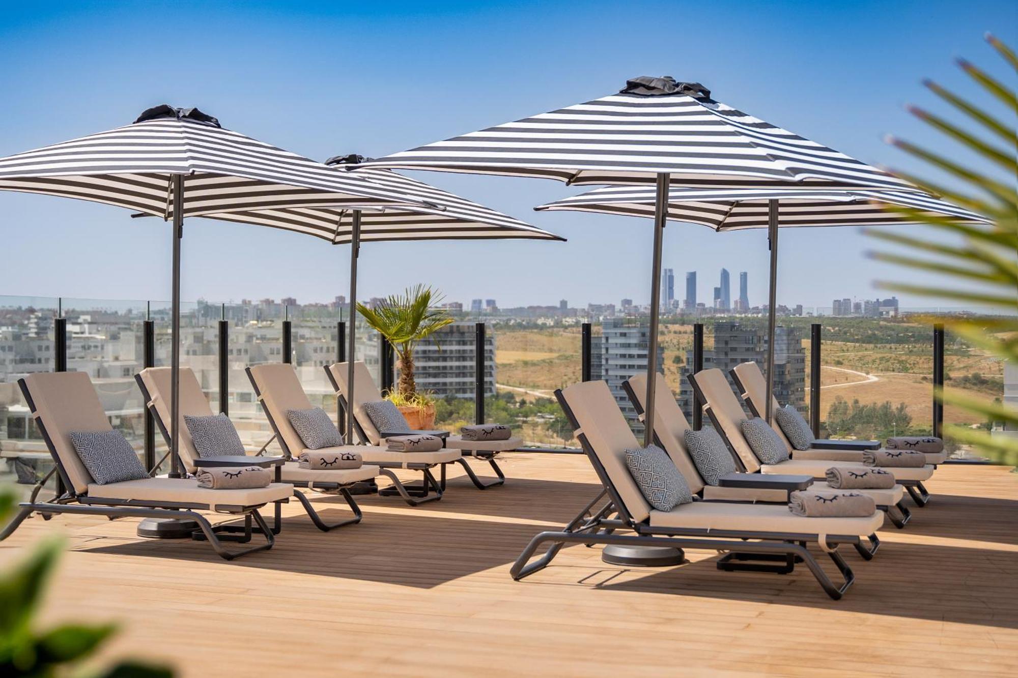Innside By Melia Madrid Valdebebas Exterior photo